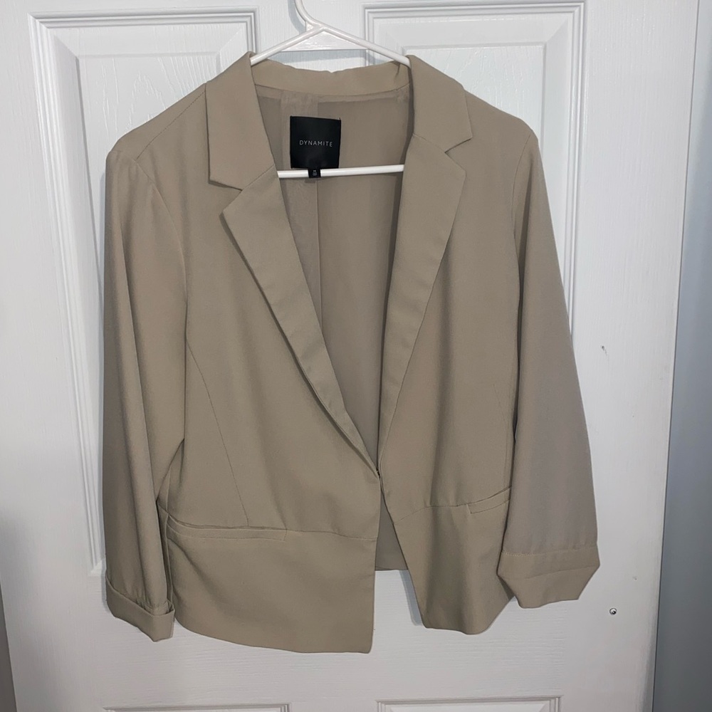 Dynamite Medium Quarter Length Cream Tan Blazer